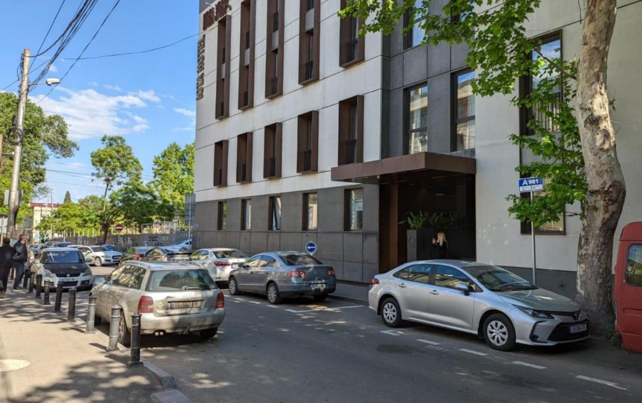 Ideal Home Tbilisi Eksteriør billede